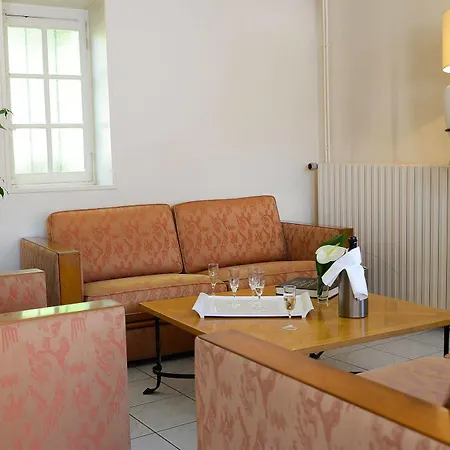 Restaurant Rolland Отель 2*
